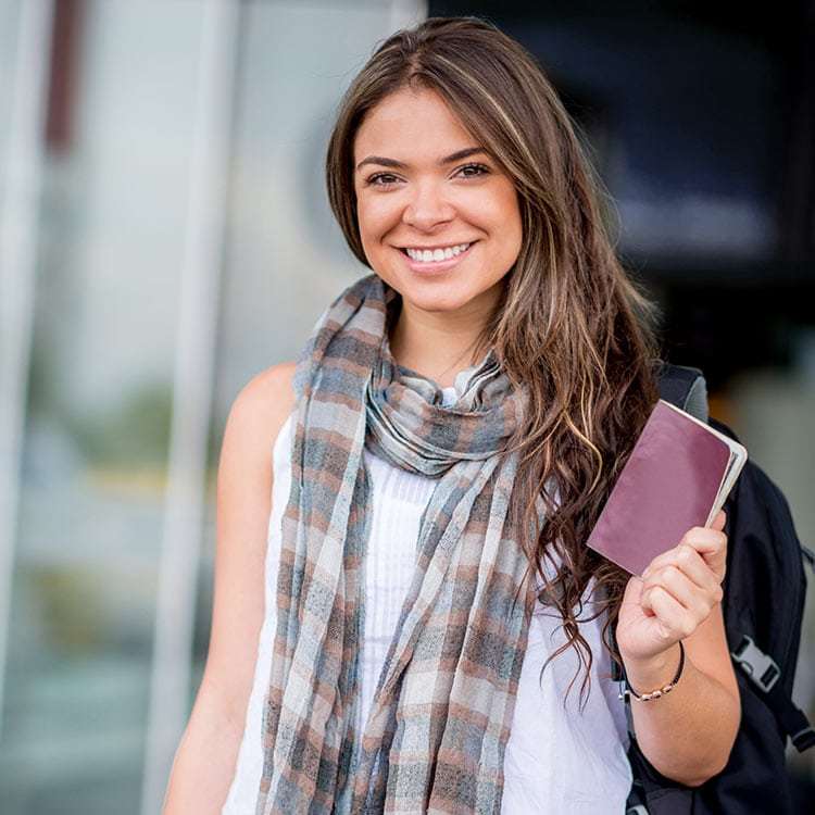 We help students moving to Canada We help students moving to Canada